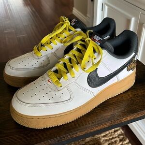 Nike Air Force low Go the Extra Smile